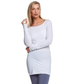 Long Sleeve Skinny Yoga Tee