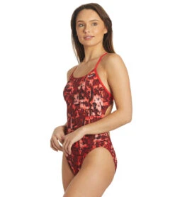 Nike Women's HydraStrong Fire Cut Out One Piece Swimsuit 9 Nike Women's HydraStrong Fire Cut Out One Piece Swimsuit -Swimming Shops 5677666664616 universityred 5a