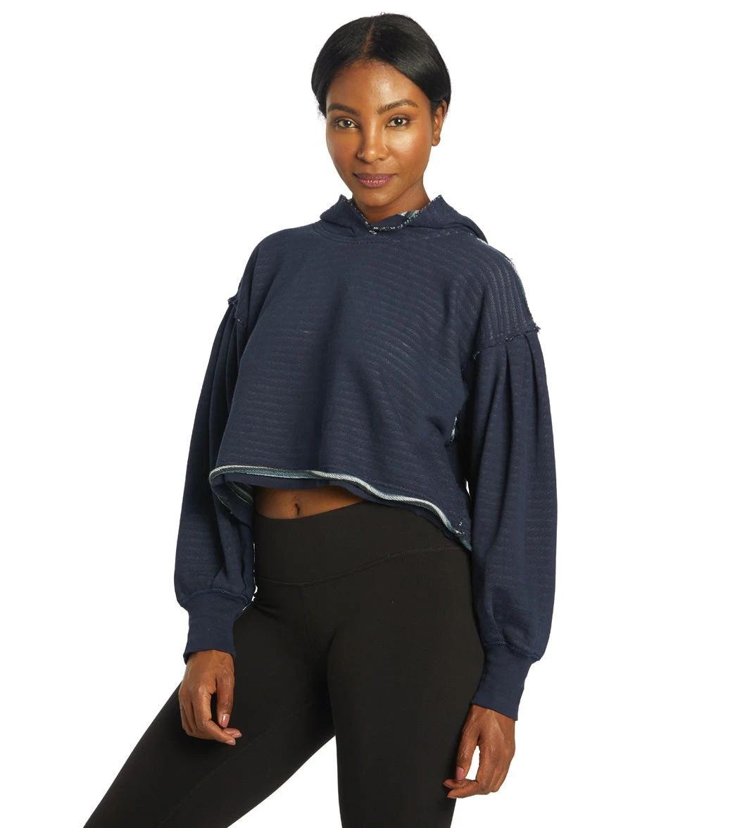 FREE PEOPLE Wandering Soul Reversible Hoodie 5 FREE PEOPLE Wandering Soul Reversible Hoodie - Image 5