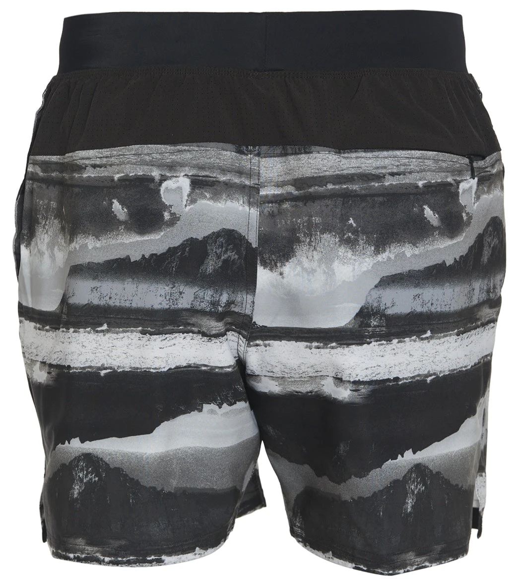 Nike Men's Adventure 17.5" Swim Trunkss 3 Nike Men's Adventure 17.5" Swim Trunkss - Image 3