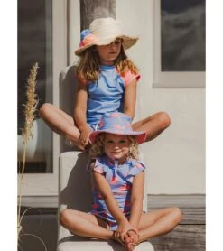 Girls' Cornflower Peach Sleeve Short Sleeve Rash Guard (Toddler, Little Kid, Big Kid) -Swimming Shops 7631513256104 blue 4a